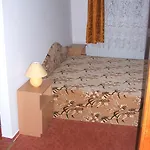 Apartment Lizi Apartman *