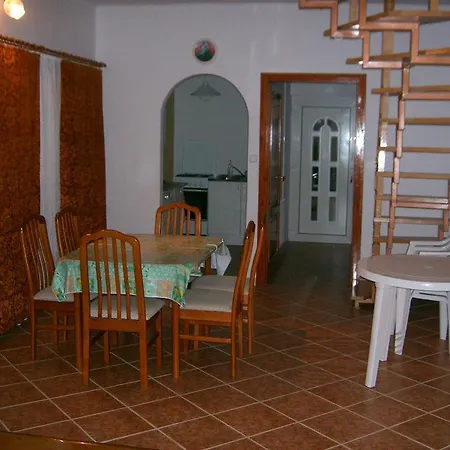 Lizi Apartman Hévíz