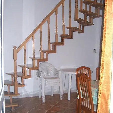Apartament Lizi Apartman *